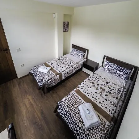 Guest house Divna Forest & House *