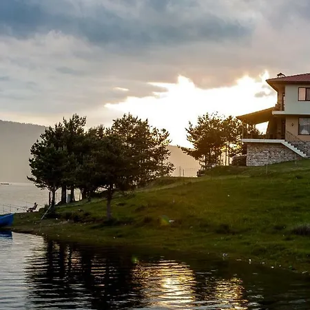 Casa de hóspedes Divna Forest & House