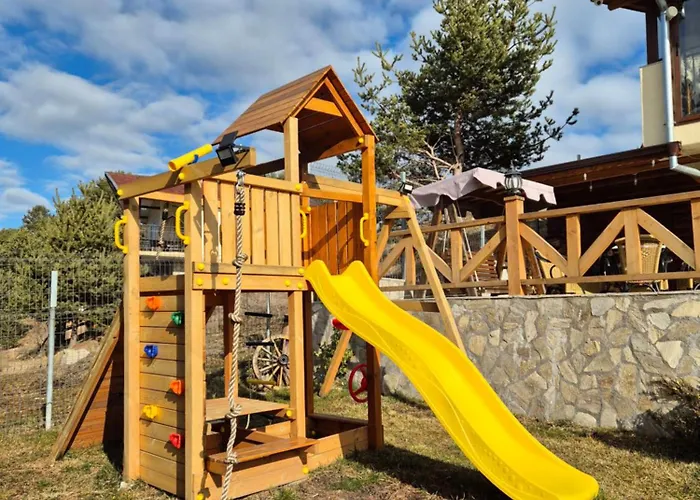 Divna Forest & House 多斯帕特