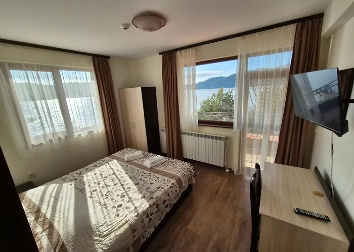 Divna Forest & House * 多斯帕特