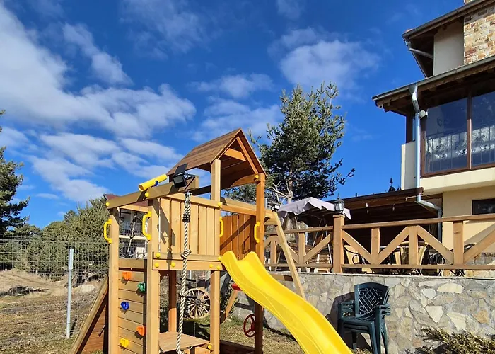 Divna Forest & House 招待所 *