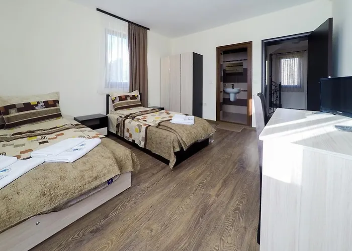 Divna Forest & House * 多斯帕特