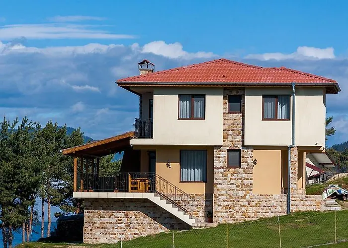 招待所 Divna Forest & House