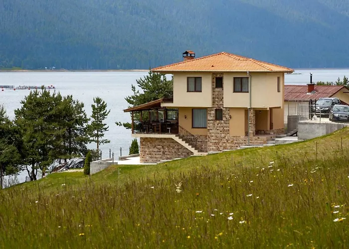 Divna Forest & House * 多斯帕特